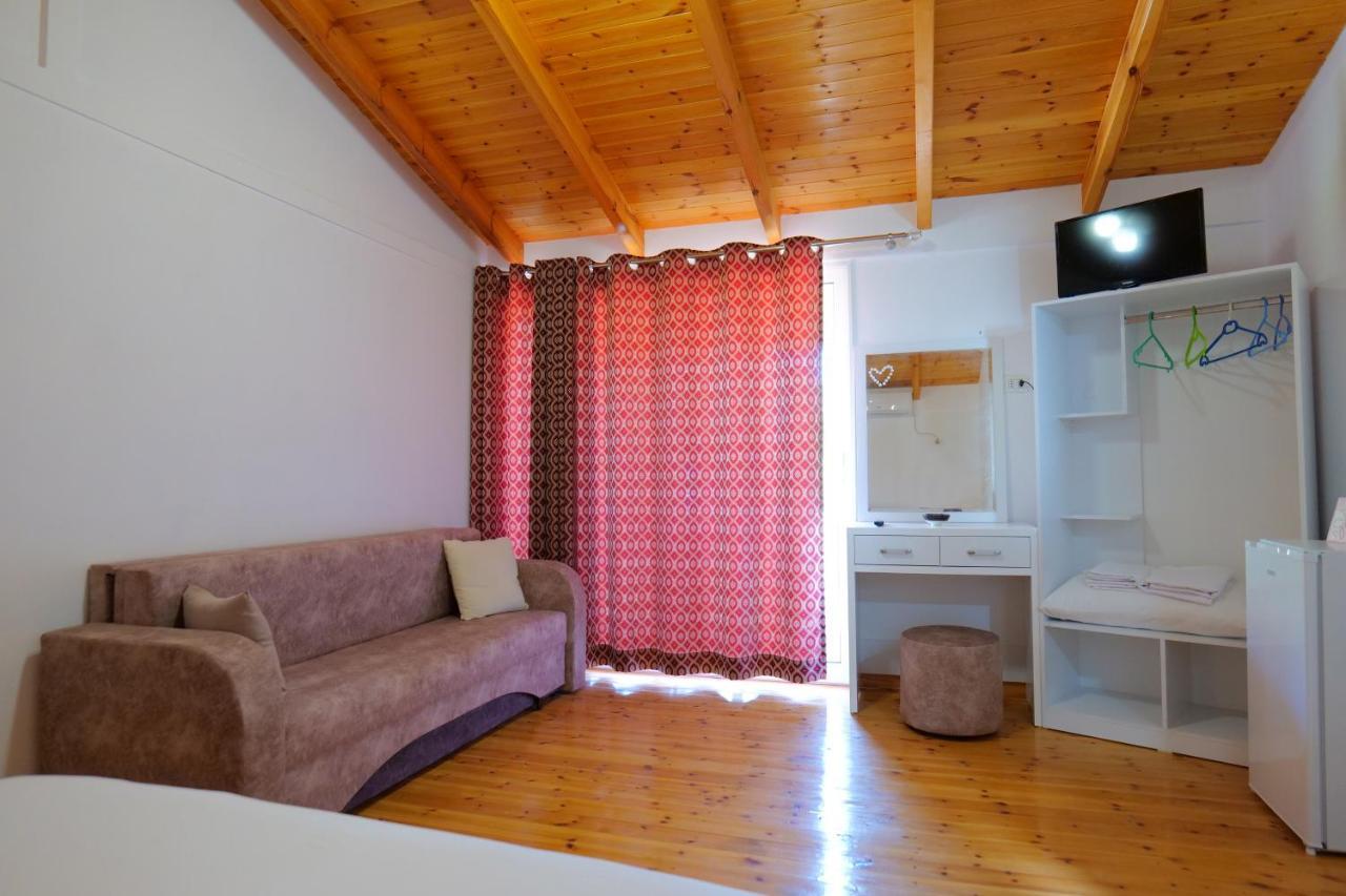 Vila Ari Borsh Extérieur photo