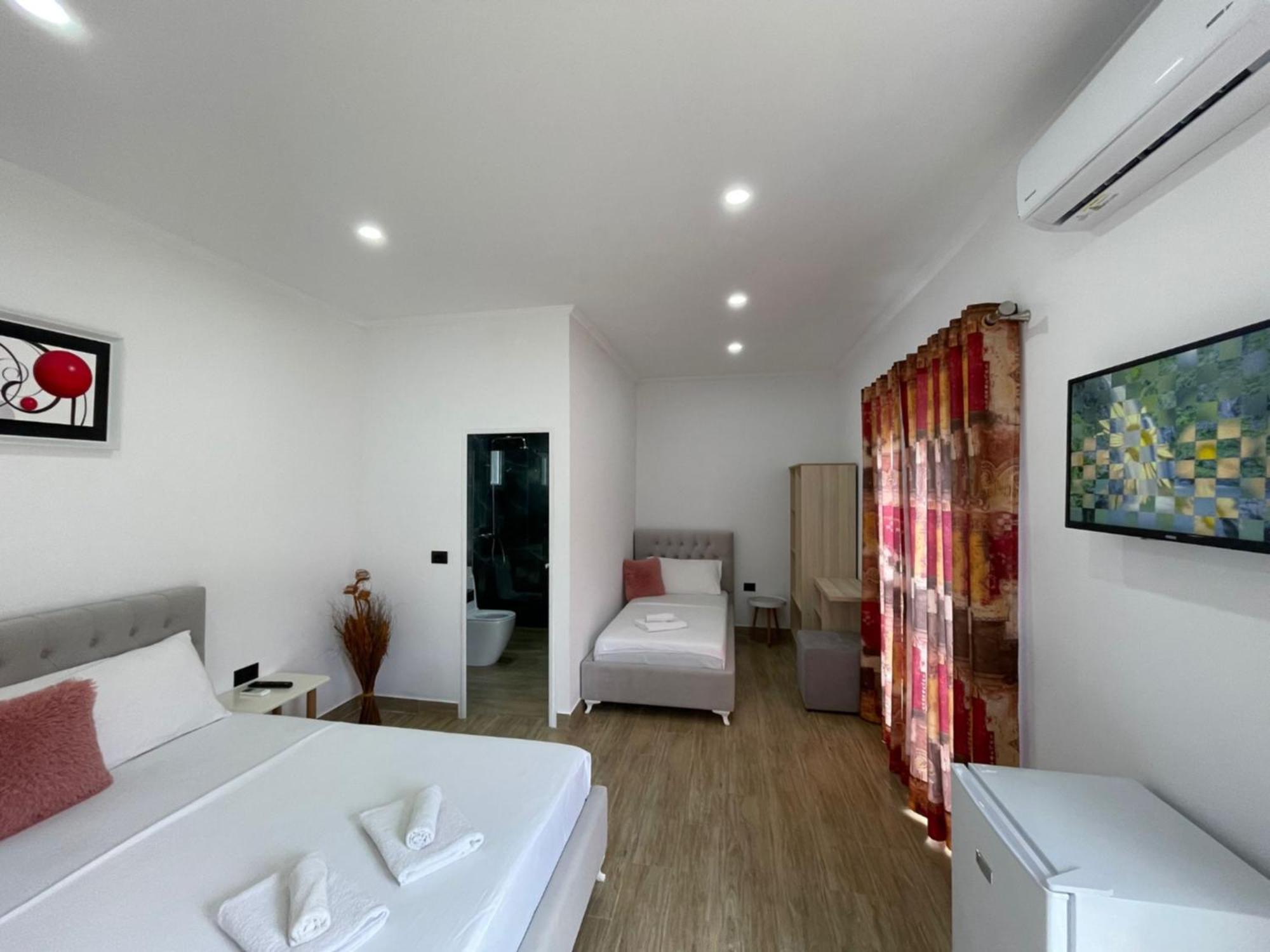 Vila Ari Borsh Extérieur photo